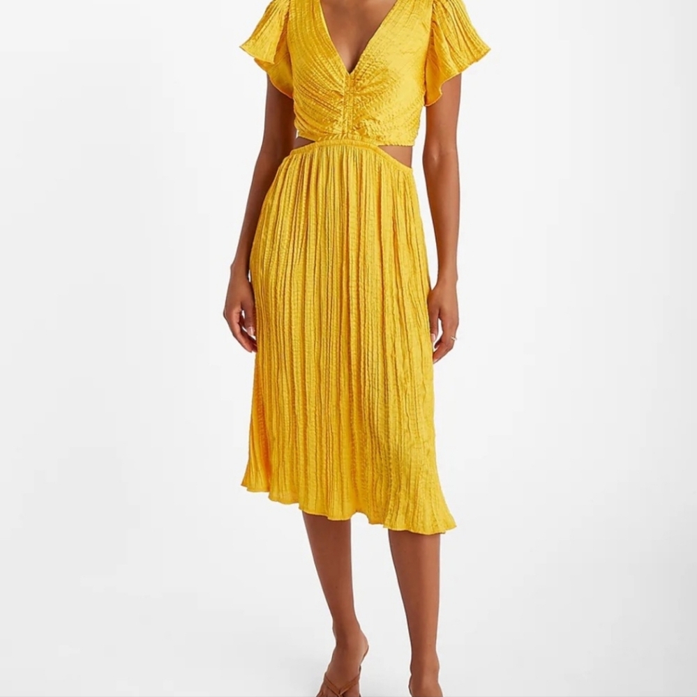 BNWT Express Yellow Pleated Midi Dress